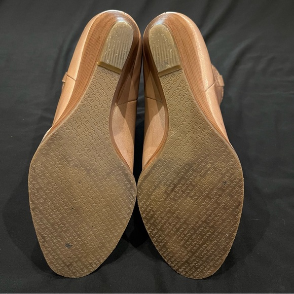 Womens Bandolino Taupe Leather Wedge Booties Size 9.5 - Picture 8 of 10